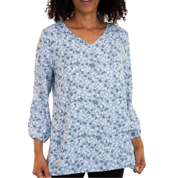 Mario Serrani Tops - Mario Serrani Ladies' V-Neck Blouse top size S